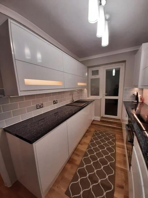 Greenwich Haven, Appartamento